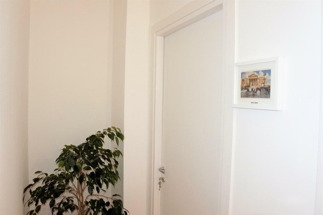 B&B Noto Politeama Palermo Exteriör bild